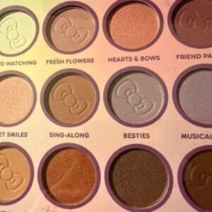 Hello Kitty And Friends ~ Eyeshadow Palette ~ 12 Shades